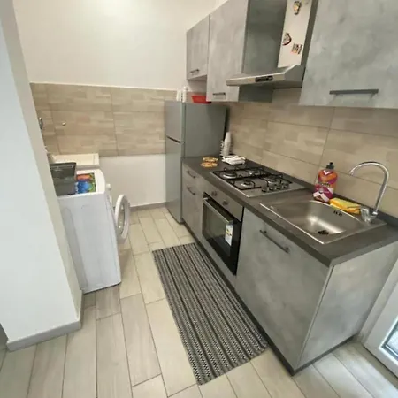 Peppino's Home, Centro Διαμέρισμα